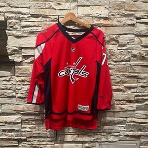 NHL Reebok  Youth Washington Capitals T.J. Oshie #77 Red Jersey, Size L/XL